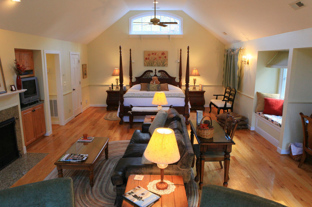 The Inn At Sugar Hollow Farm Crozet Extérieur photo