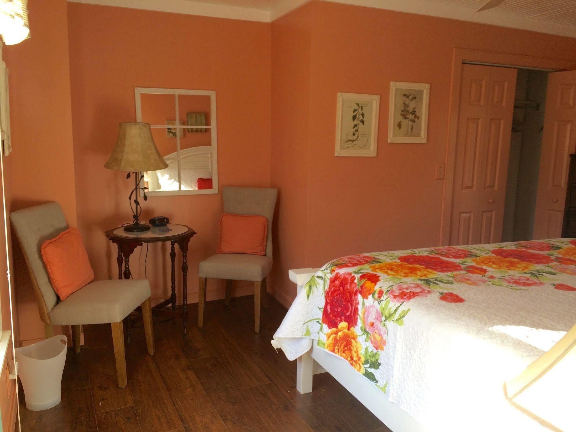 The Inn At Sugar Hollow Farm Crozet Extérieur photo