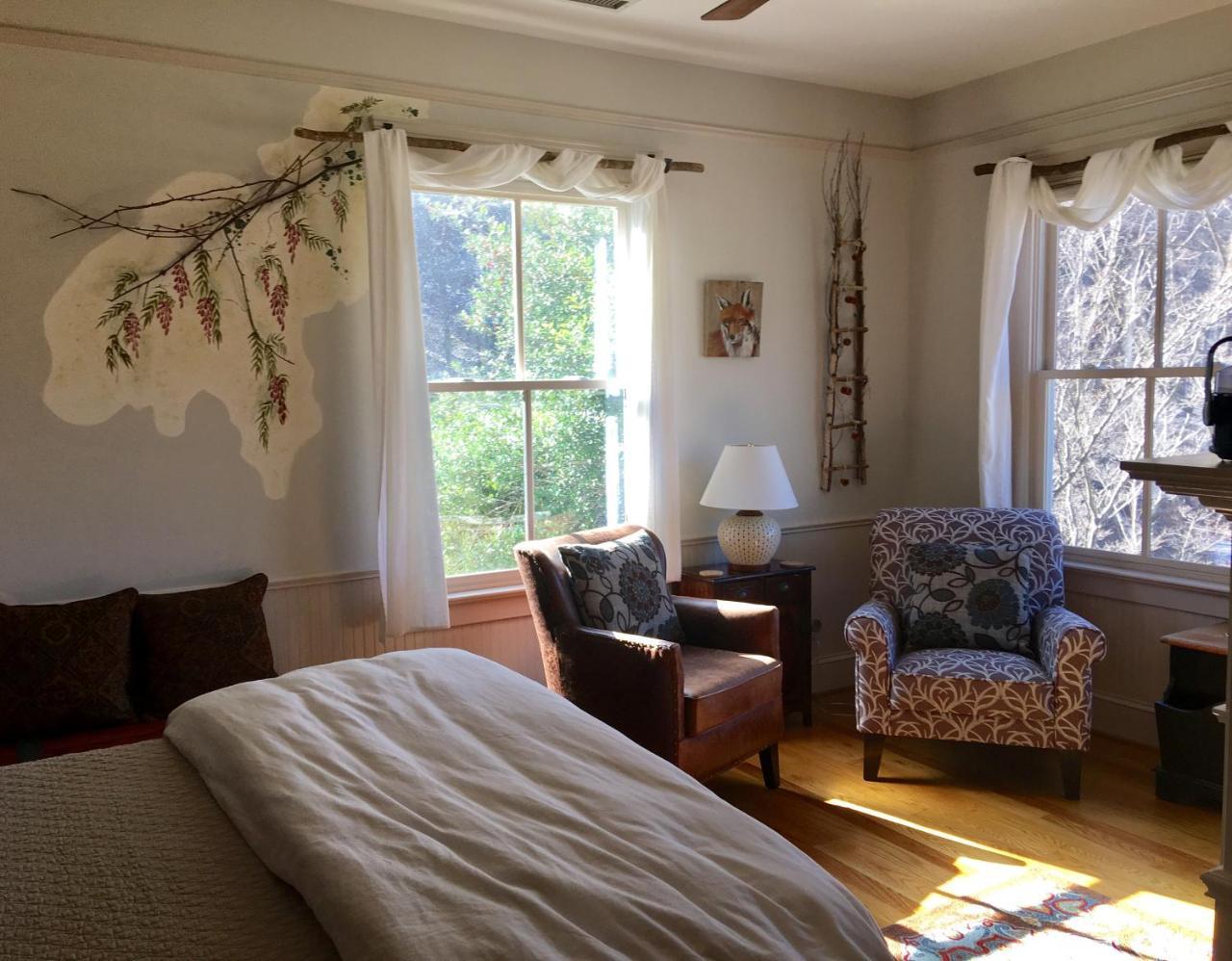 The Inn At Sugar Hollow Farm Crozet Extérieur photo
