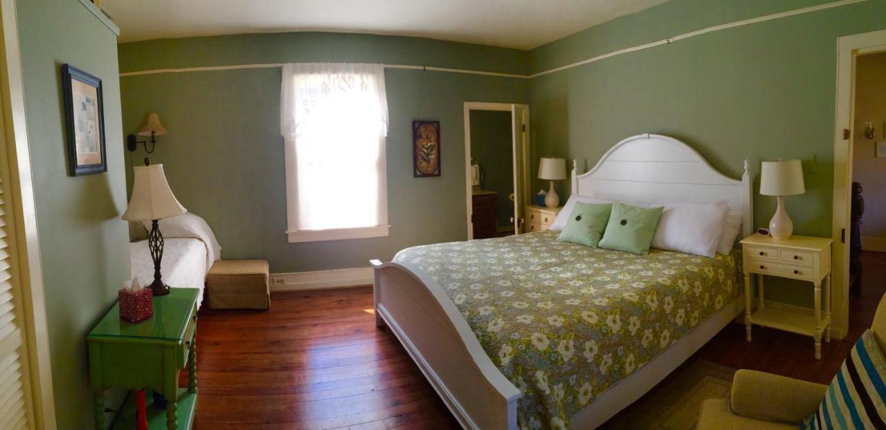 The Inn At Sugar Hollow Farm Crozet Extérieur photo