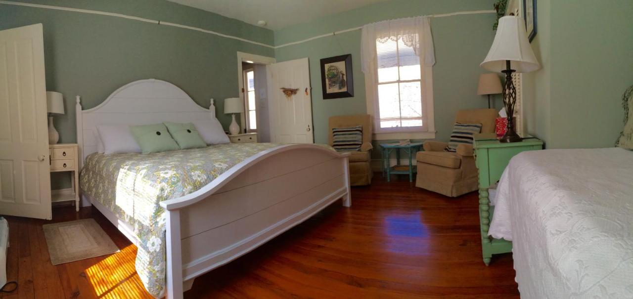 The Inn At Sugar Hollow Farm Crozet Extérieur photo